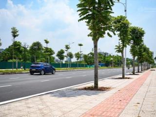 Cần bám lô đất 301m2, ( lô góc 3 mặt thoáng) mt 12m mặt phố hồng tiến long biên hà nội