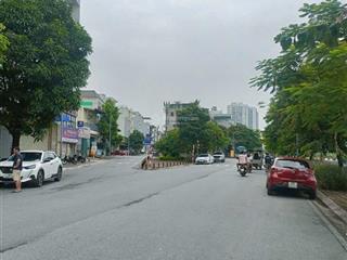 Đât mặt phố hồng tiến 12m mặt tiền, dt 310m2, lô góc 3 mặt thoáng