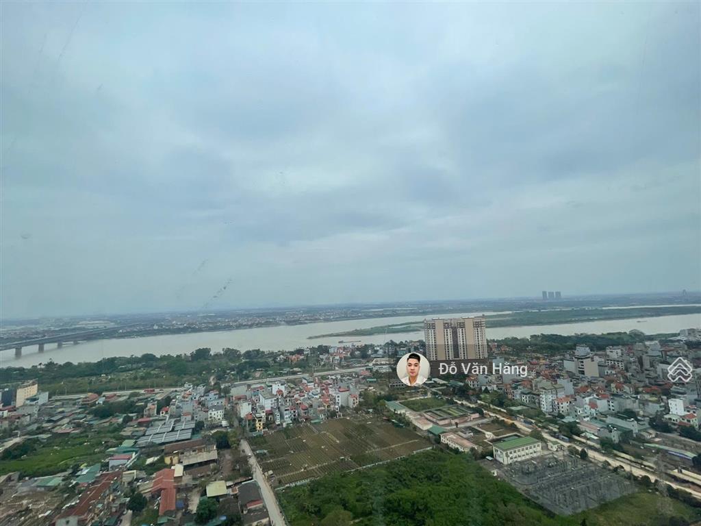 Bán căn 3 ngủ full đồ view sông hồng sunshine city 105m2, giá 12,9 tỷ  sổ đỏ sang tên