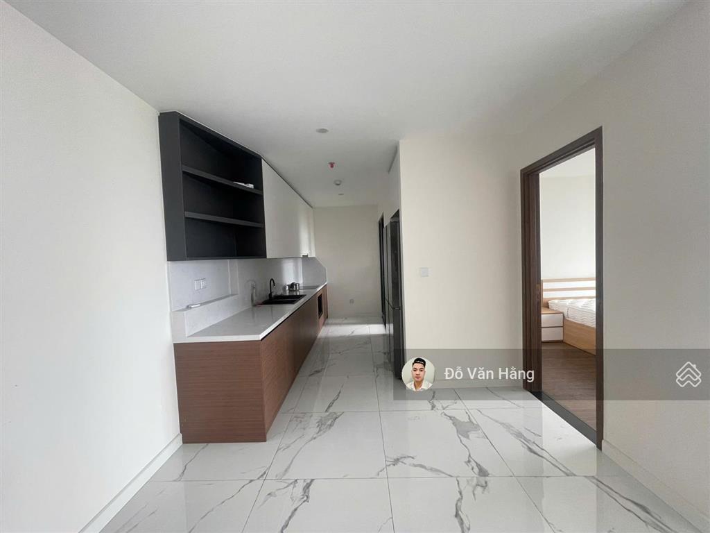 Bán căn 3 ngủ full đồ view sông hồng sunshine city 105m2, giá 12,9 tỷ  sổ đỏ sang tên