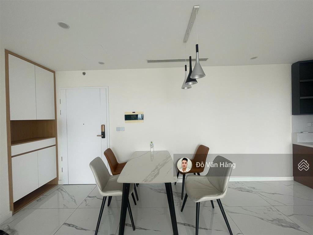 Bán căn 3 ngủ full đồ view sông hồng sunshine city 105m2, giá 12,9 tỷ  sổ đỏ sang tên