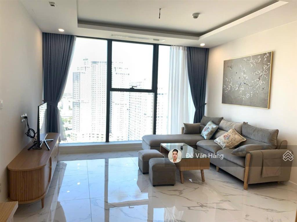 Bán căn 3 ngủ sunshine city full đồ 90m2 tầng cao  giá 9,2 tỷ bao phí sổ đỏ sang tên