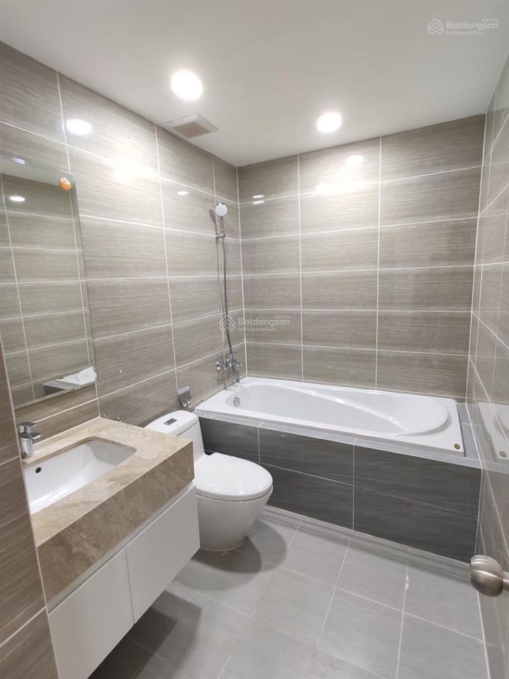 Bán căn hộ jamona heights quận 7 3pn 2wc, full nội thất, giá 5.6 tỷ người nước ngoài mua được