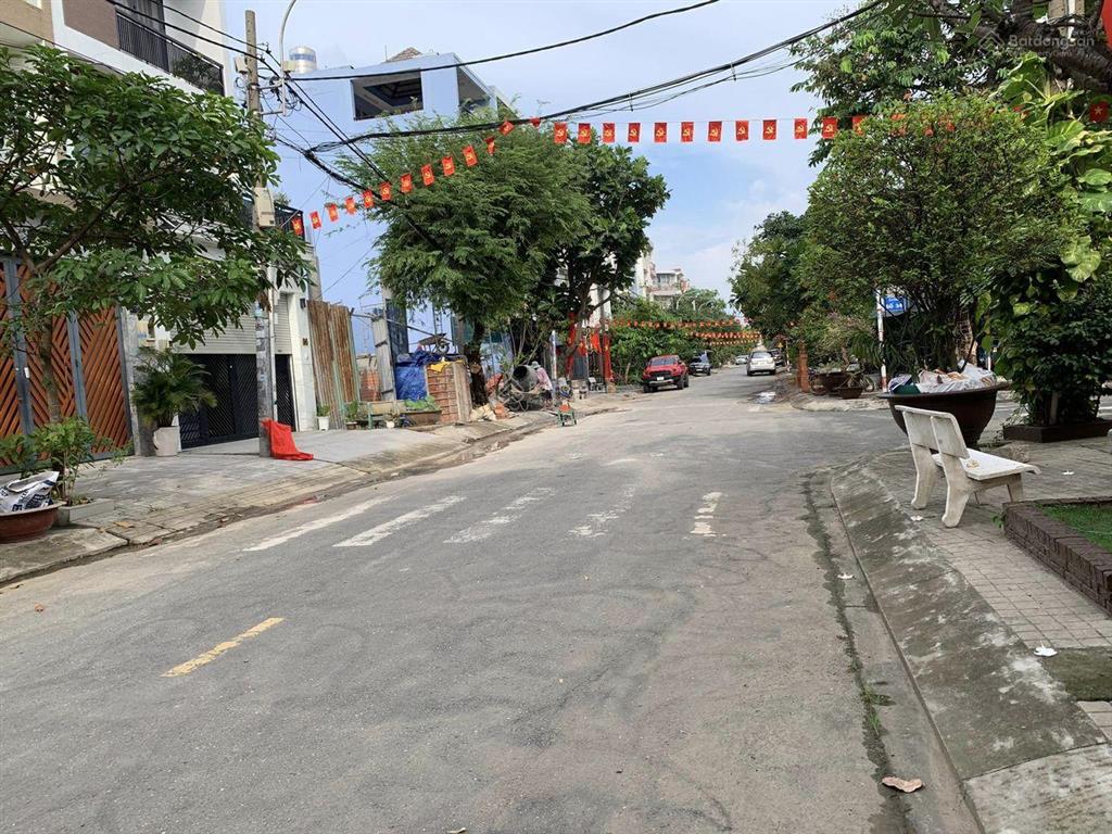 Bán đất khu tên lửa gần aeon mall, mt đường số 13c, dt 5 x 20m, giá 11.8 tỷ.