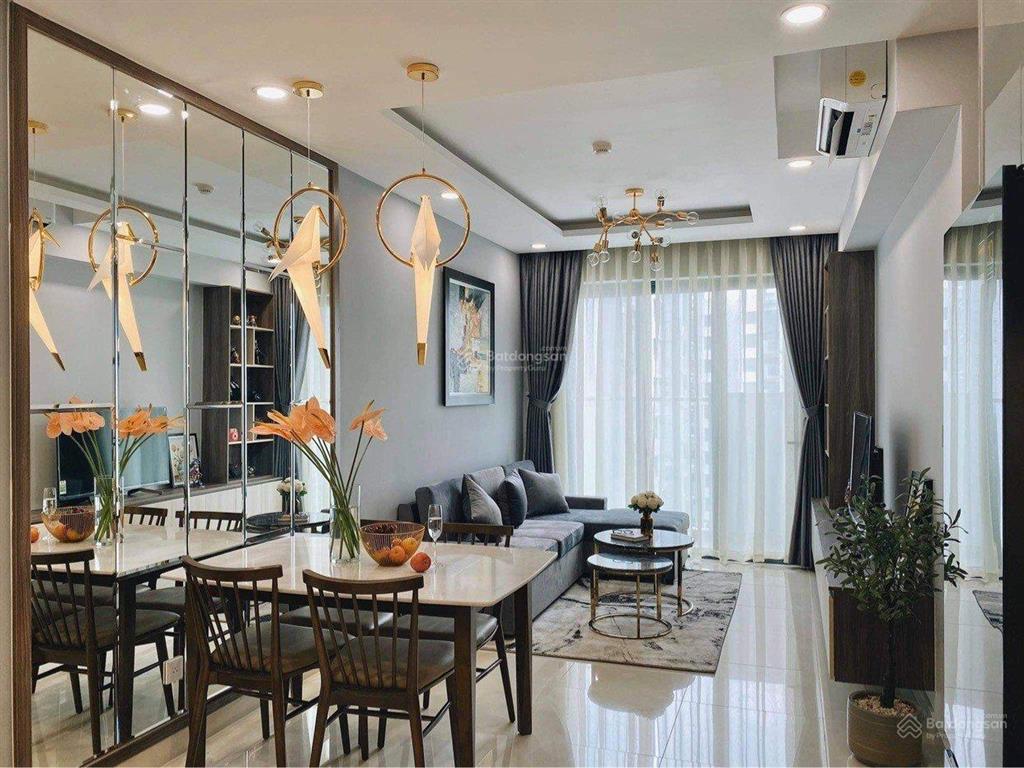 Giá cạnh tranh nhất thị trường emerald 2pn 2wc view công viên đẹp để lại hết nội thất giá 4.18 tỷ