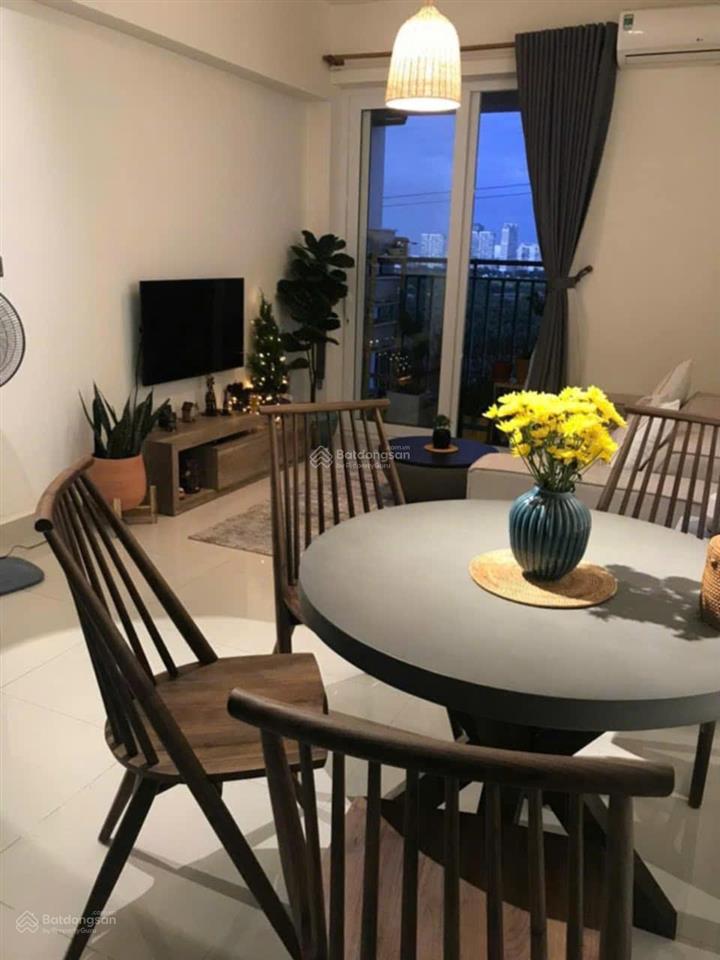 Bán the park residence 3,55 tỷ 2pn2wc có ban công 73m2 cam kết giá tốt.  0903 357 ***