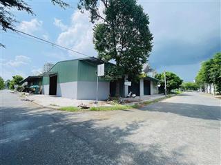Cho thuê kho bãi góc 1000m2, kho xây dựng 660m2, kv nam cần thơ. giá 45 triệu/tháng
