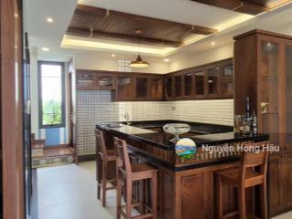 Cần bán gấp biệt thự tứ lập phú mỹ hưng dt 256m2, giá siêu tốt chỉ 64 tỷ