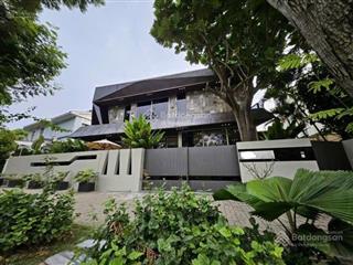 Cần bán gấp căn biệt thự đơn lập nhà siêu đẹp full nội thất cao cấp ở ngay, dt 365m2, bán 120 tỷ