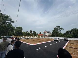 Cần bán lô đất 100m2 trại hồ nằm sát với đường quốc lộ 21a