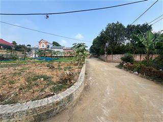 Cần bán đất sát đường dh09 thôn 5 phú cát