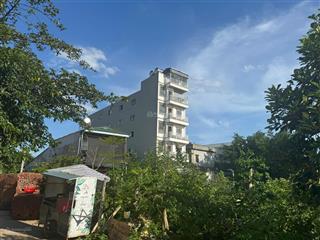 Siêu phẩm hàng f0 đối diện với trường đại học fpt