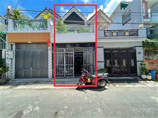 Bán nhà hoàn công, p. đông hòa, tp. dĩ an, gần sân vận động, dt 90m2, 1 trệt 1 lầu, đường ô tô 7m