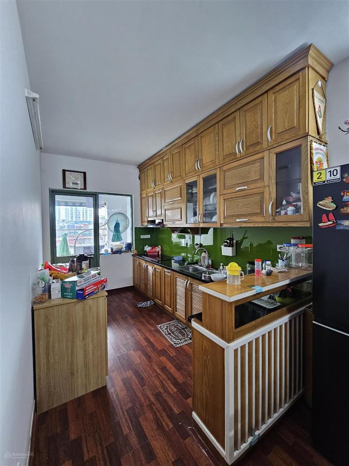 Bán căn hộ 97m2 skyligth 125d minh khai 8.2tỷ