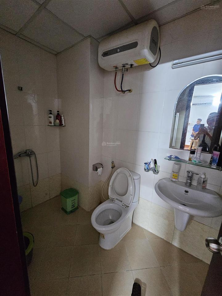 Bán căn hộ 97m2 skyligth 125d minh khai 8.2tỷ