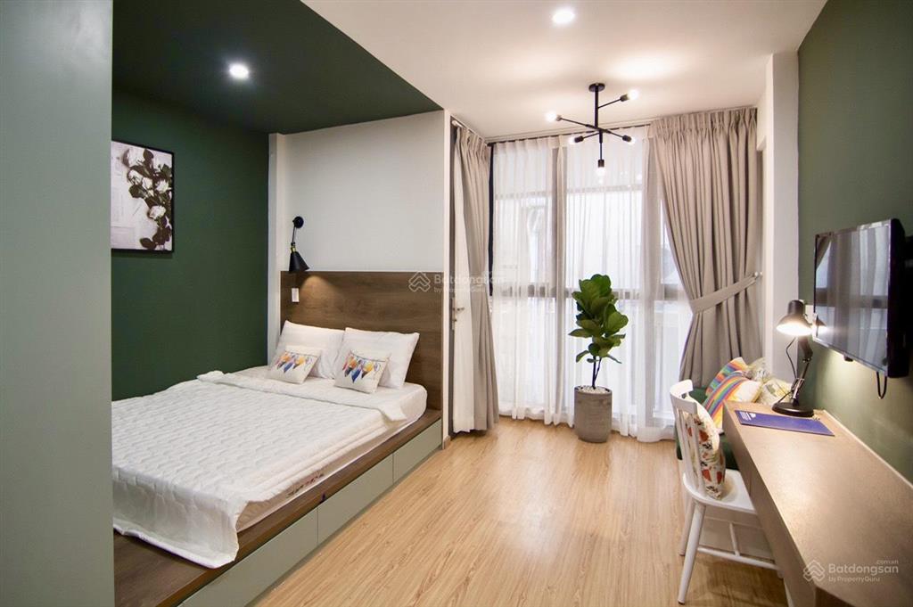 Cần bán chdv hẻm 15b lê thánh tôn,p.sài gòn,q.1. trệt 3 lầu, 4m x 8m. thu nhập 60tr. giá 15 tỷ