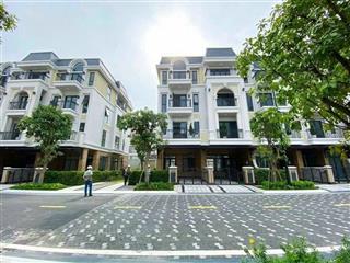Quận 9 cho thuê nhà phố liền kề classia khang điền full nội thất gỗ + điện mới 4pn 4wc 1 sàn suốt