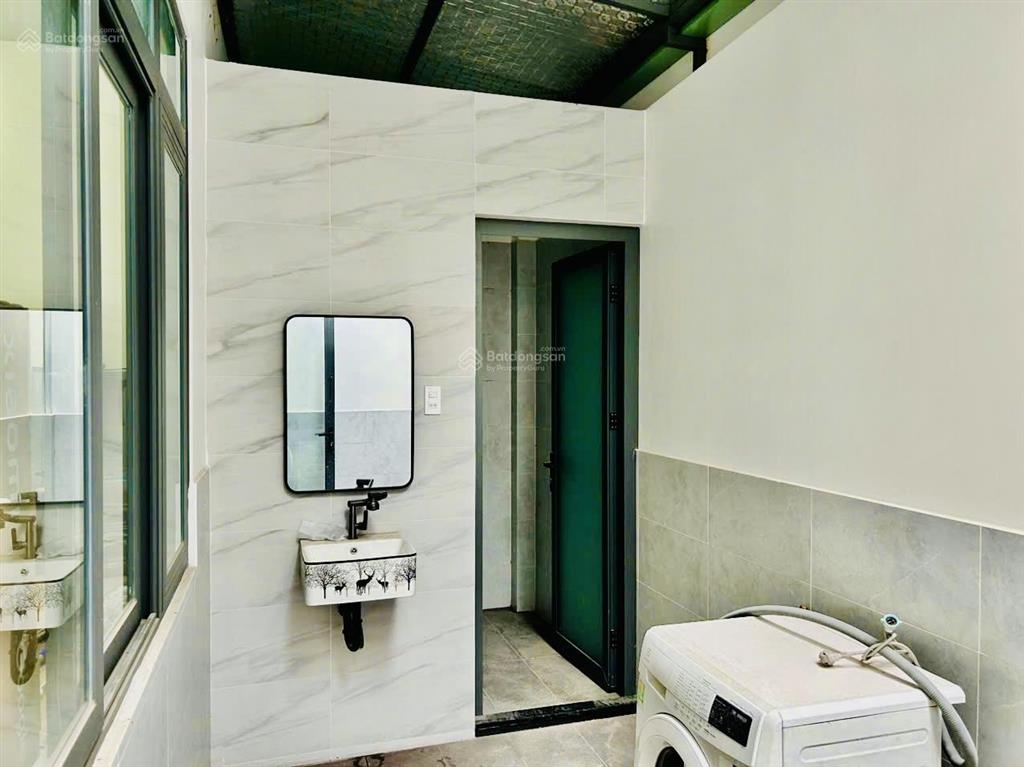 Quận 9 cho thuê sàn mặt bằng kinh doanh mặt tiền liên phường khu dân cư nam long 6m*21m = 121m2