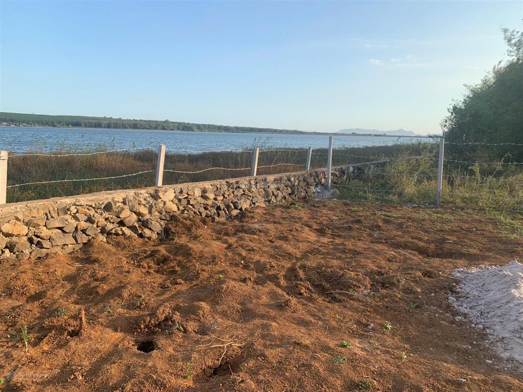 Bán đất bà rịa vũng tàu 993m2 vuông vức, hướng tây. đất mặt tiền hồ tổ chức thể thao dưới nươc