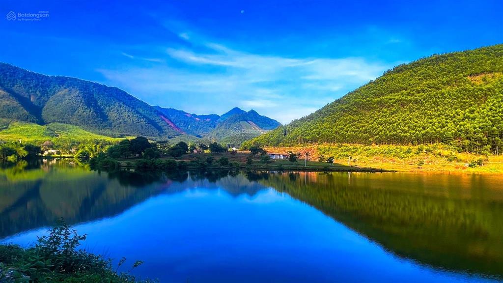 Bán lô đất 2.777m2 1.500m2 đất ở sổ đỏ hai mặt tiền cách sông cu đê 200m, đầu tư sinh lời cao