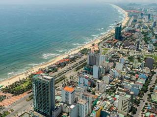 Bán lô đất góc 2 mặt tiền sát biển đà nẵng ngang 8m ngay đường lớn có thể kinh doanh nhiều mặt hàng