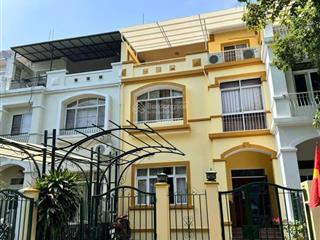 Bán biệt thự liền kề khu compound hưng thái  phú mỹ hưng, q7. dt 7x18m, giá 34 tỷ.