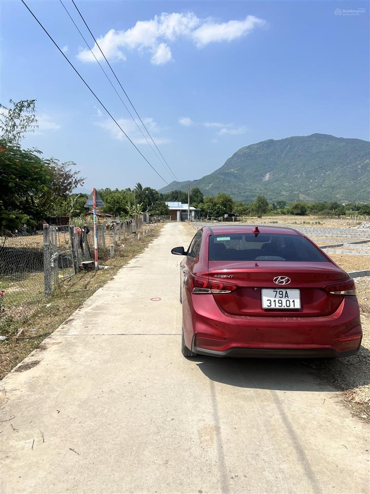 Chính chủ bán lô duy nhất full đất ở đô thị 3xxtr, sổ riêng gần phân khu 2 vinhomes cam ranh