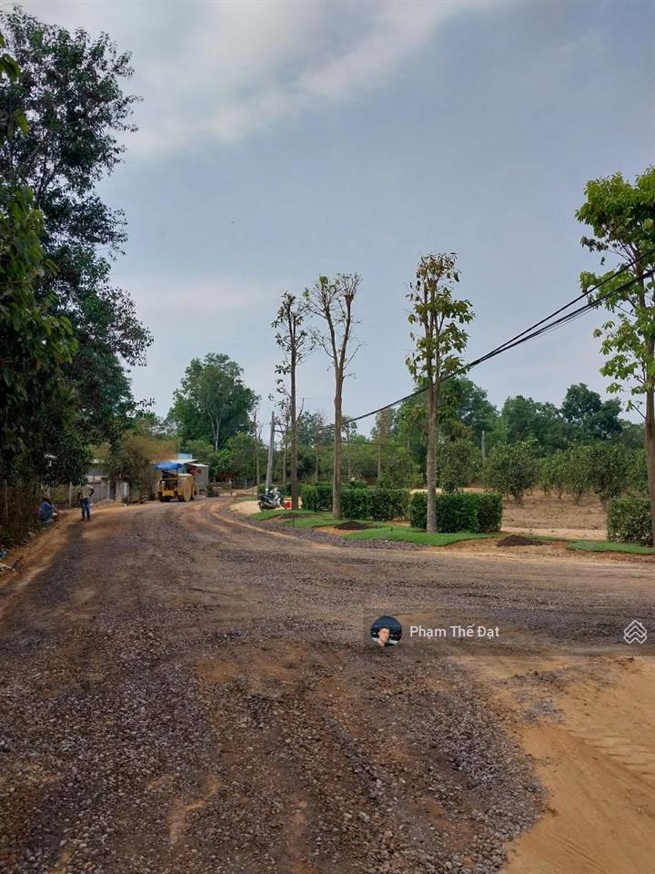 Cần bán lô đất đường nam lộ 101 vô 100m, la ngà dt nhỏ cực hiếm. dt 5x23m thổ cư 100% giá 1,1 tỷ