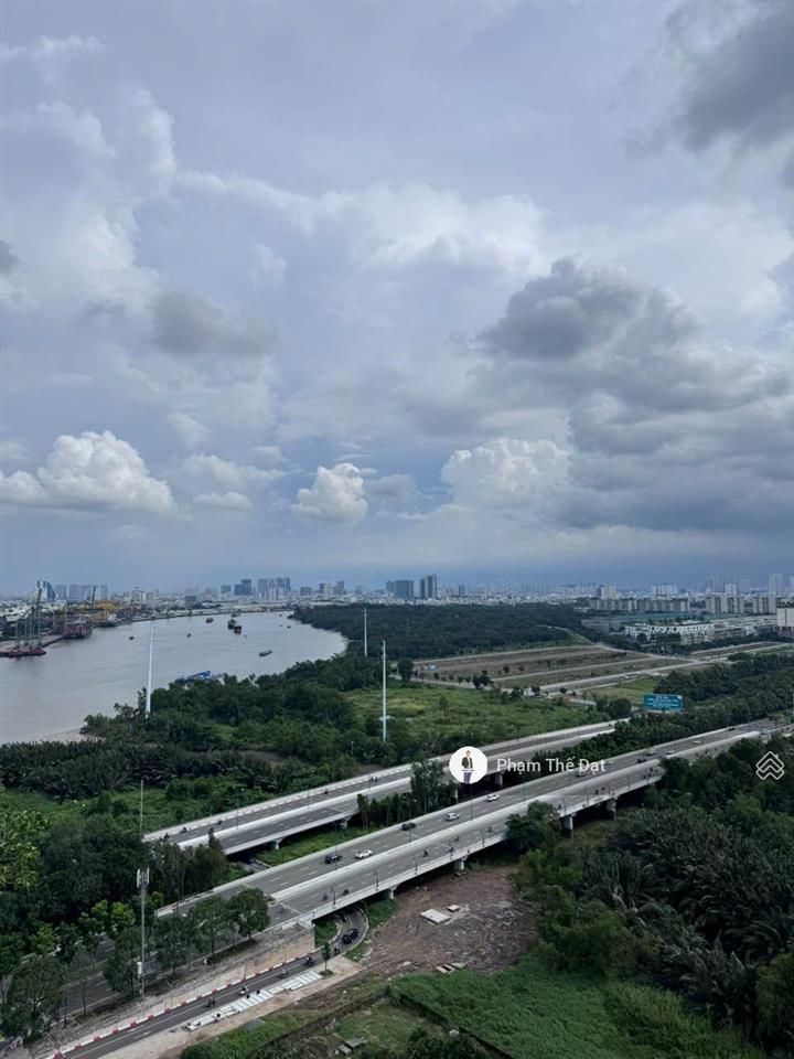 Căn góc 3pn cuối cùng tầng đẹp view đẹp có giá dưới 9 tỷ  em đạt hỗ trợ chốt nhanh căn góc này ạ!