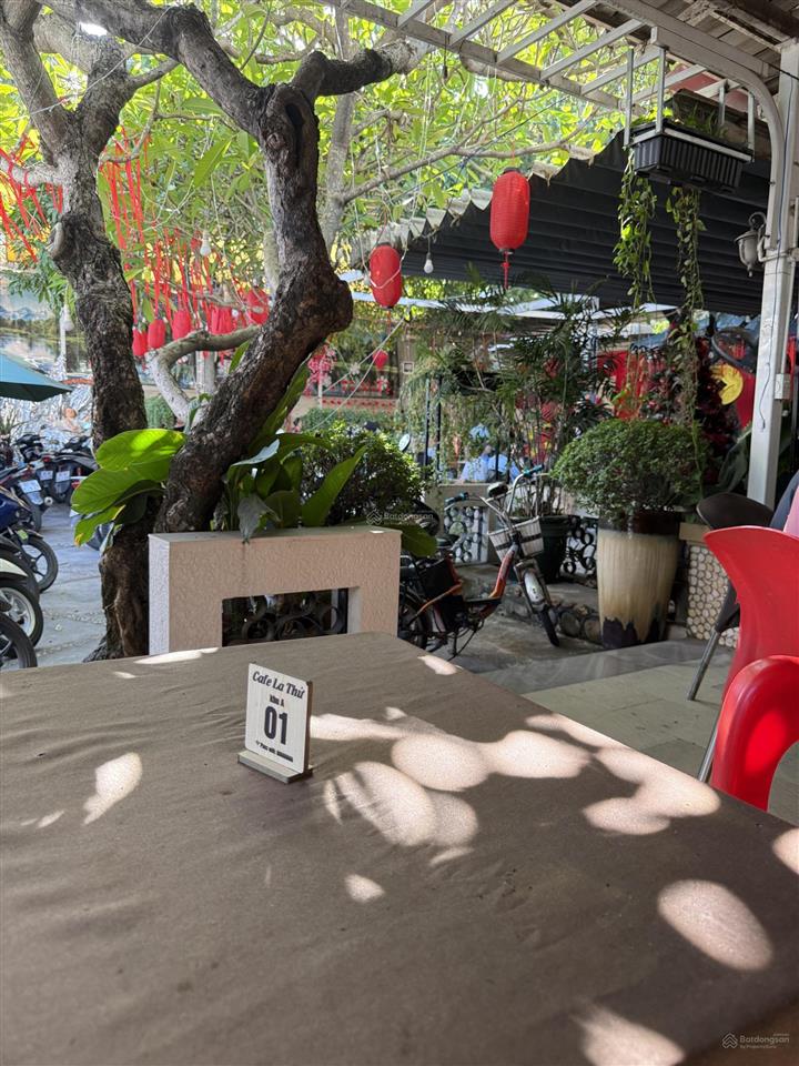 Bán gấp tài sản đang tạo dòng tiền hằng để đi mỹ định cư, quán cafe sân vườn 1000m2 đối diện bv lớn