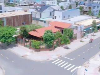 Chủ đi nước ngoài cần bán nhanh căn nhà gỗ lô góc 2 mặt tiền lớn phù hợp kd đa ngành nghề hoặc ở