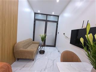 Cho thuê studio 1 ngủ đẹp tại âu cơ, 5,5 triệu/th, 27m2