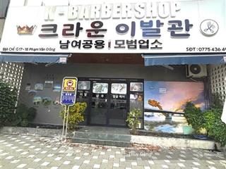 Cho thuê mặt bằng có sẵn, dt 250 m2, ngang 10 m khu phạm văn đồng, gần biển, giá thuê 70tr/tháng.