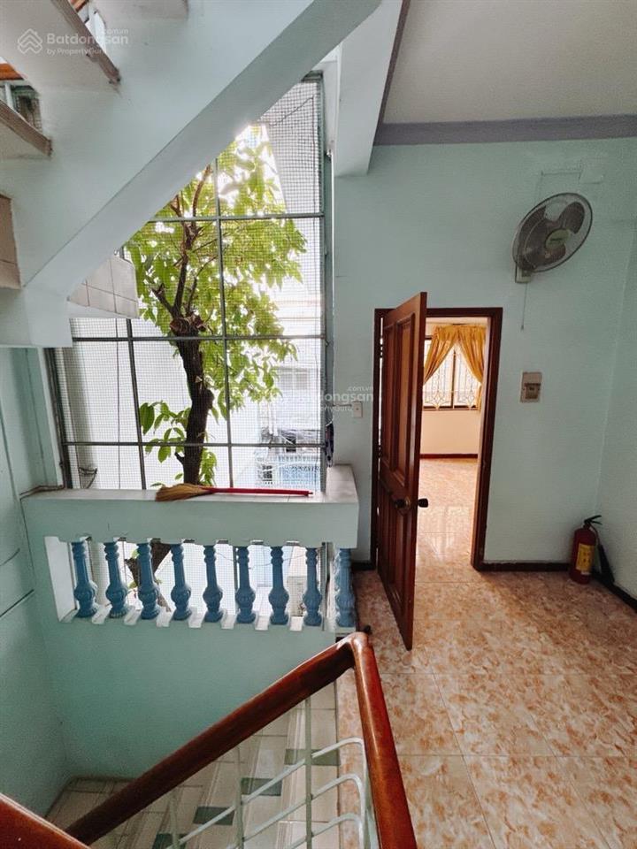 Nhà nguyễn khoái, quận 4. dt 6,5mx23m. 158m2. giá 15 tỷ. hxh, mtkd, gần q1, gold view, galaxy 9