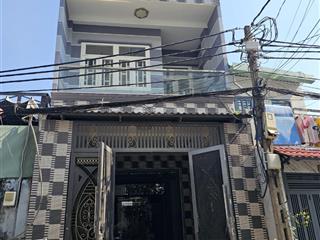 Nhà chdv q4. đoàn văn bơ. thu nhập 40 triệu. 68m2 giá 8 tỷ. 4.5 x 16 .gần đại học nguyễn tất thành