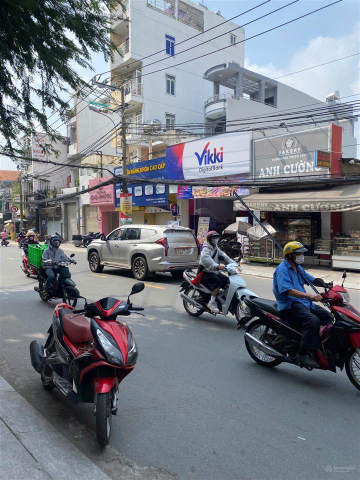 Bán gấp nhà bạch đằng p24 qbt hđt 80 triệu/ tháng dt 8x20m cn 157m2 kc 4t giá bán  25 tỷ