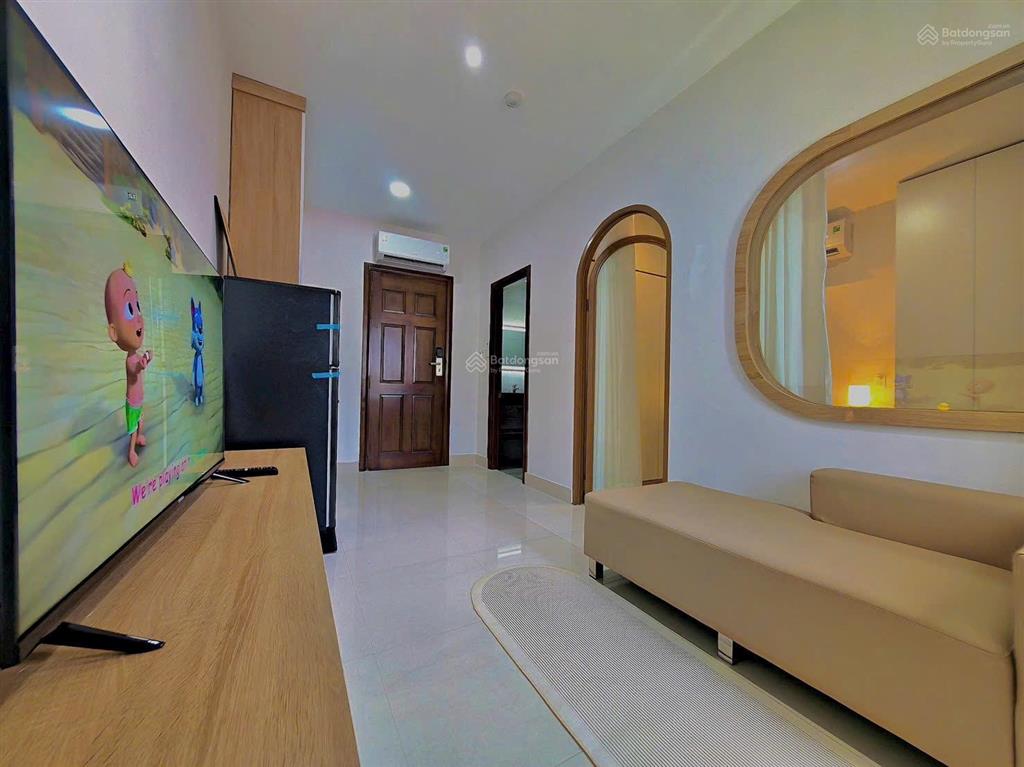 Bán gấp nhà góc 2mt hoàng hoa thám p5 q pn hđt 60 triệu/ tháng ngang 6.5m kc5t giá bán  18 tỷ