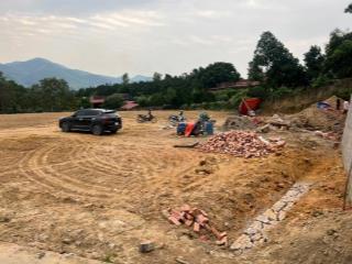 Chính chủ bán đất gần đảo ngọc xanh phúc thọ loanh quanh 400tr