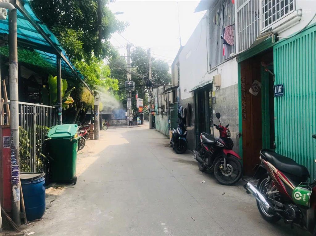 Bán đất tặng nhà hxt thông 30m ra mặt tiền vị trí đẹp  thông số chuẩn 8x35m  thổ cư