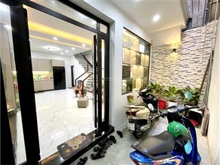 Nhỉnh 7 tỷ  đống đa  40m2  căn góc  mt 4.8m  nhà đẹp  ở sướng.