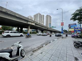 Sở hữu toà nhà 9 tầng mặt phố, mặt tiền khủng, siêu phẩm giữ tiền 1,4 tỷ/năm, hoàn công chỉ 66 tỷ