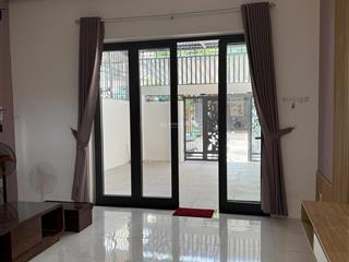 Chính chủ gửi bán nhà 2 tầng giá tốt