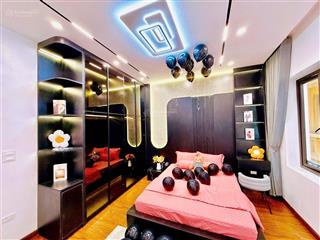 Bán nhà ngõ đại la, hai bà trưng, hn ,dt54m4x4t, mt4m lô góc, đường bà gác, cách phố 30m giá 11 tỷ