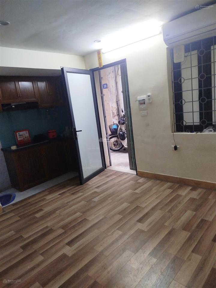 Nhà ngõ 467 lĩnh nam hoàng mai hn, dt 22m2 x2 tầng, khu dân cư đông, ngõ đẹp thoáng mt 4m giá 2 tỷ