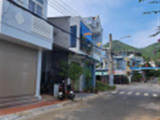 Ngộp ngân hàng  bán lô đất 5x15m  giảm 200tr  cực đẹp  vĩnh hòa  đường lớn  chỉ 2.6 tỷ
