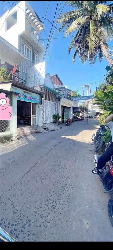 Bán đất lô góc mtkd nguyễn chích dt (6x12m) ful thổ cư chỉ 2 tỷ 50tr