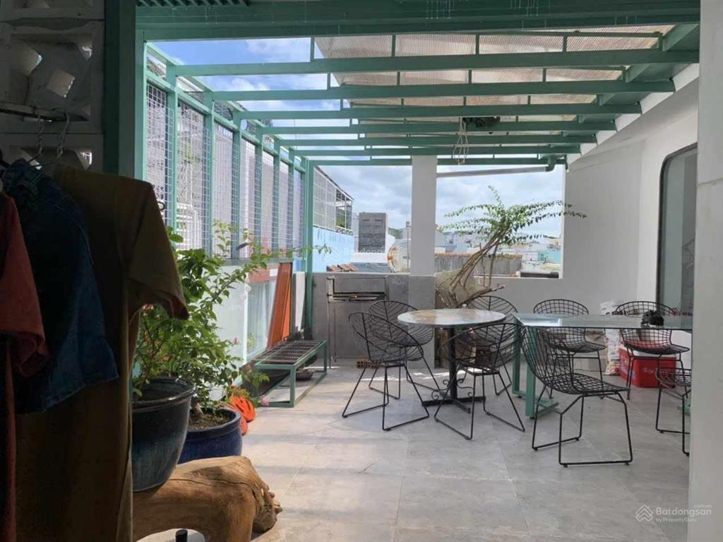 Bán nhà gần biểndt60m2ngang8m3tầng3pnxe hơi7mvĩnh hoàchỉ 3ty4