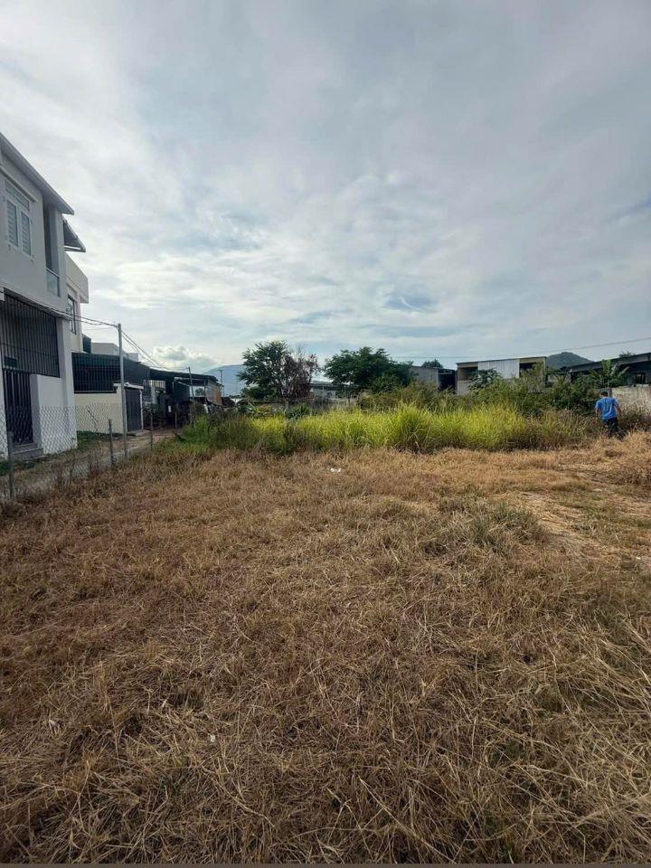 Bán đất-DT450m2-ngang 7,5m-đường Ôtô 7m-dân cư dông-vĩnh phương -Nha Trang -chỉ 1ty150tr 