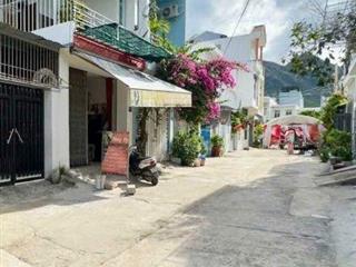 Bán nhà-75m2-3PN-ôtô đâụ cửa-bãi tắm 200m-Vĩnh hoà-Nha Trang-chỉ 4ty880 
