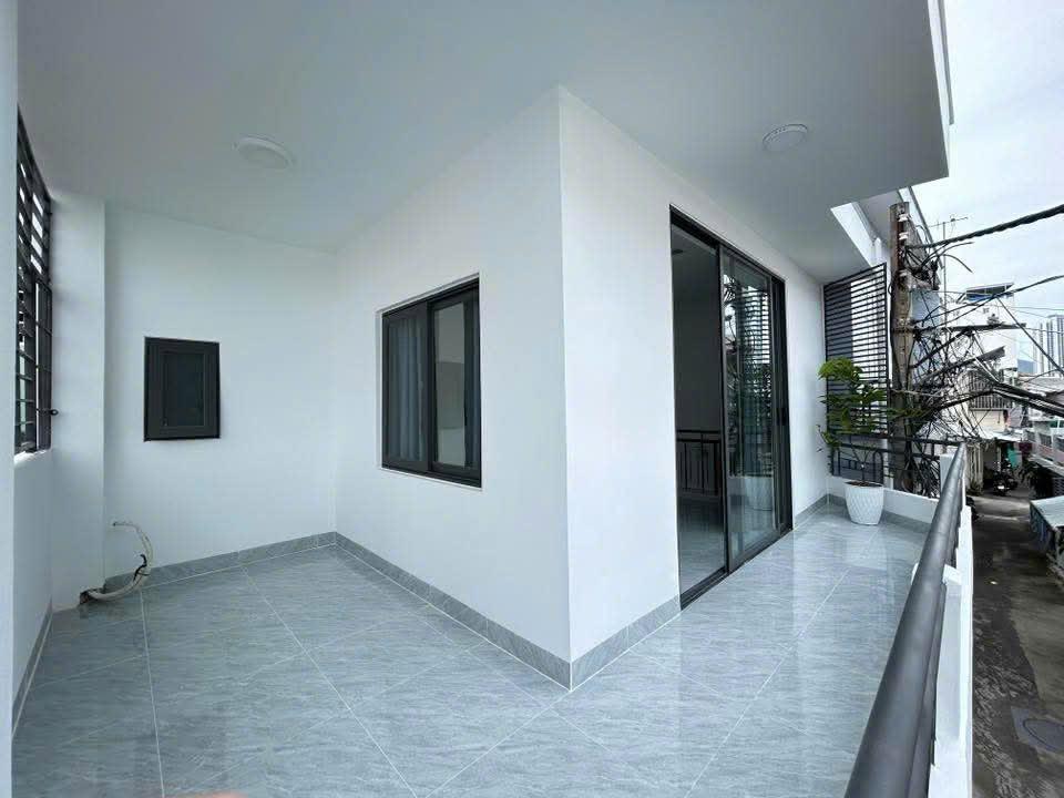 Bán nhà gần biển mới đẹp DT66m2-2T-3PN-ôtô đậu cửa-Vĩnh phước-NT-chỉ 4T3  t